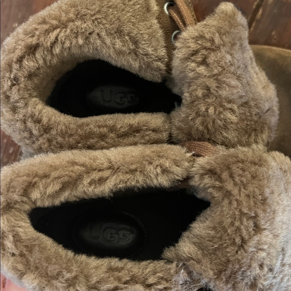 Men's Ugg Larus Boots Chestnut​​ Size 8 - Picture 12 of 15